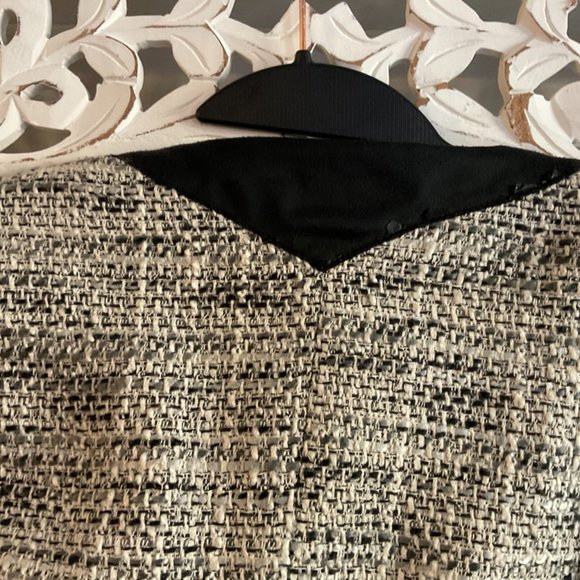 Bebe Tweed & Faux Leather Crop Blazer Sz. 4 - Picture 3 of 5